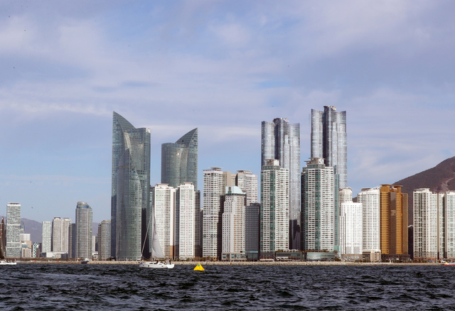 부산 해운대구 마린시티 고층 건물. 부산일보DB