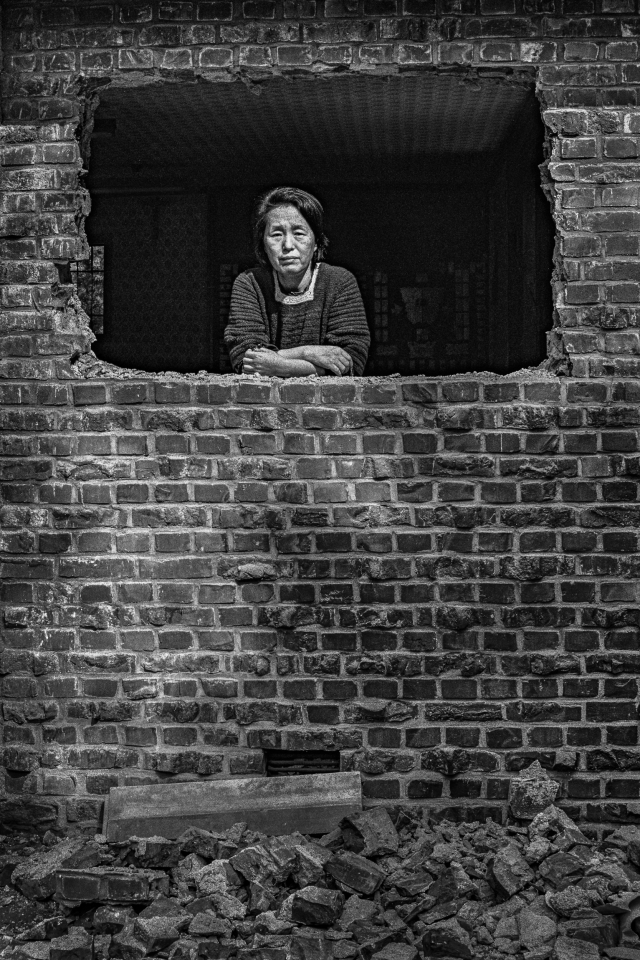 소설가 박경리(서울 정릉, 1976). ⓒ강운구, 고은사진미술관 제공