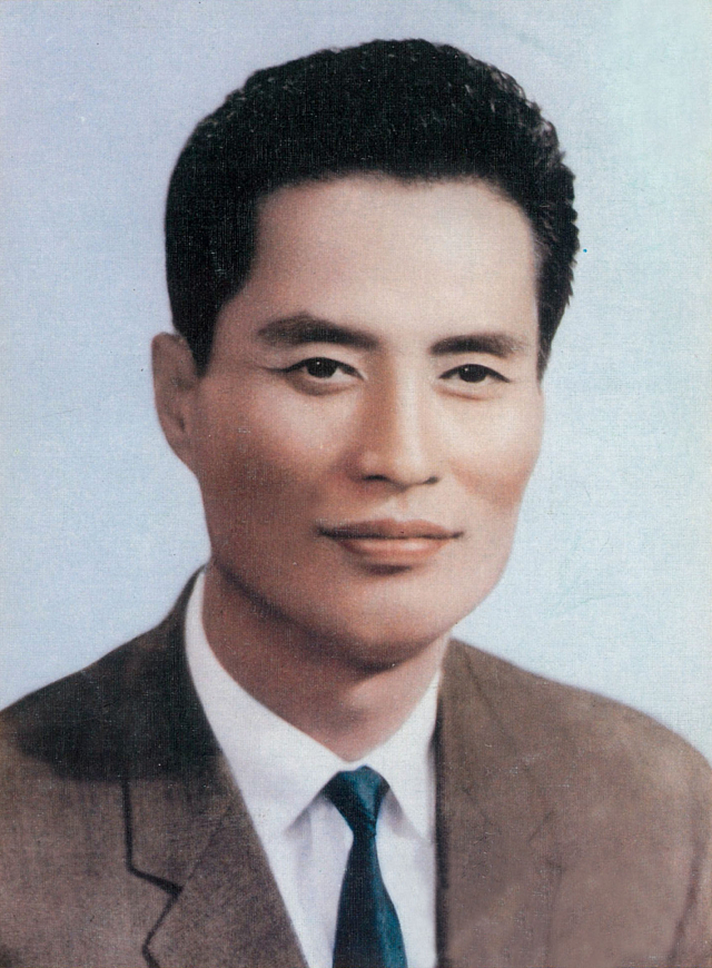 작곡가 백영호(동백아가씨 히트 당시) 선생의 생전 모습. 부산시 제공