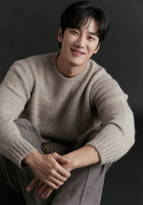 부산 출신 배우 안보현이 넷플릭스 오리지널 ‘마이네임’과 드라마 ‘유미의 세포들’로 시청자를 만났다. FN엔터테인먼트 제공