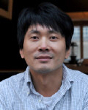 제8회 박재삼 문학상 수상자 이병률 시인. 사천시 제공