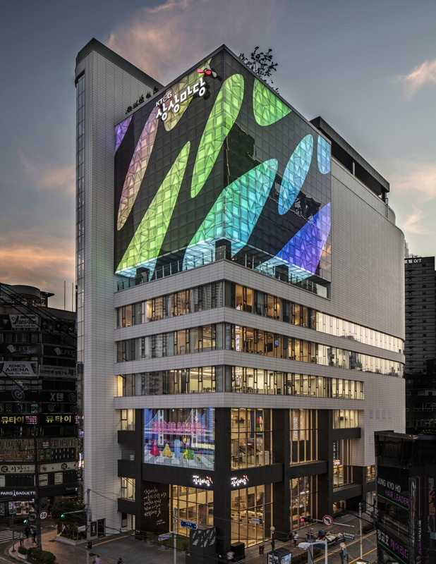 부산 서면에 문을 연 상상마당 전경. 부산일보DB