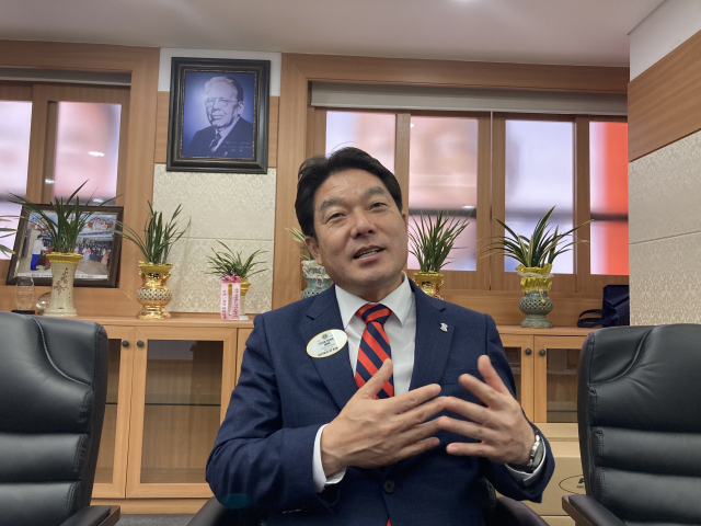 장준용 라이온스 부산지구 총재.