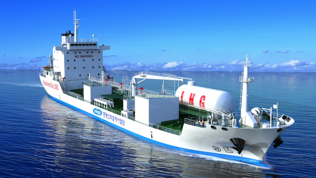 '중형선박설계 경쟁력강화사업' 표준선 개발 모델 중 LNG 연료추진 1만 3000t급 화학제품운반선 개발 모델. KRISO 제공