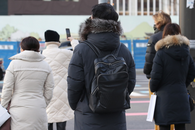 절기상 동지인 22일 부산의 날씨는 아침 최저 6.6도 낮 최고 기온은 15도를 기록할 것으로 보인다. 부산일보 DB