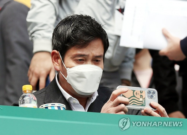 SSG 경기 관람 온 정용진 신세계그룹 부회장. 연합뉴스