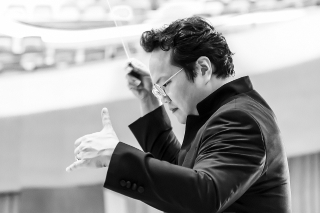 이병욱 인천시향 상임지휘자. 부산문화회관 제공