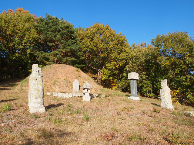 경남도 문화재로 지정이 추진 중인 조선 시대 초기 경남 양산 출신의 무장이자 삼장수의 장남인 ‘이징석 장군 묘지’ 전경. 양산시 제공