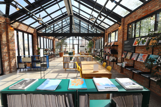 유리온실은 일반 시민을 위한 북하우스로 운영된다. 정종회 기자