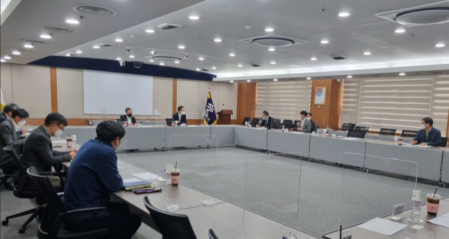 부산시와 해양수산부, 부산항만공사는 7일 오후 부산시청 7층 영상회의실에서 ‘부산항 북항 1단계 재개발사업 관련 3차 실무협의회’를 개최했다. 부산시 제공