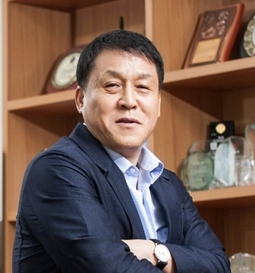 정창교 부산불교대상 대상 수상자.