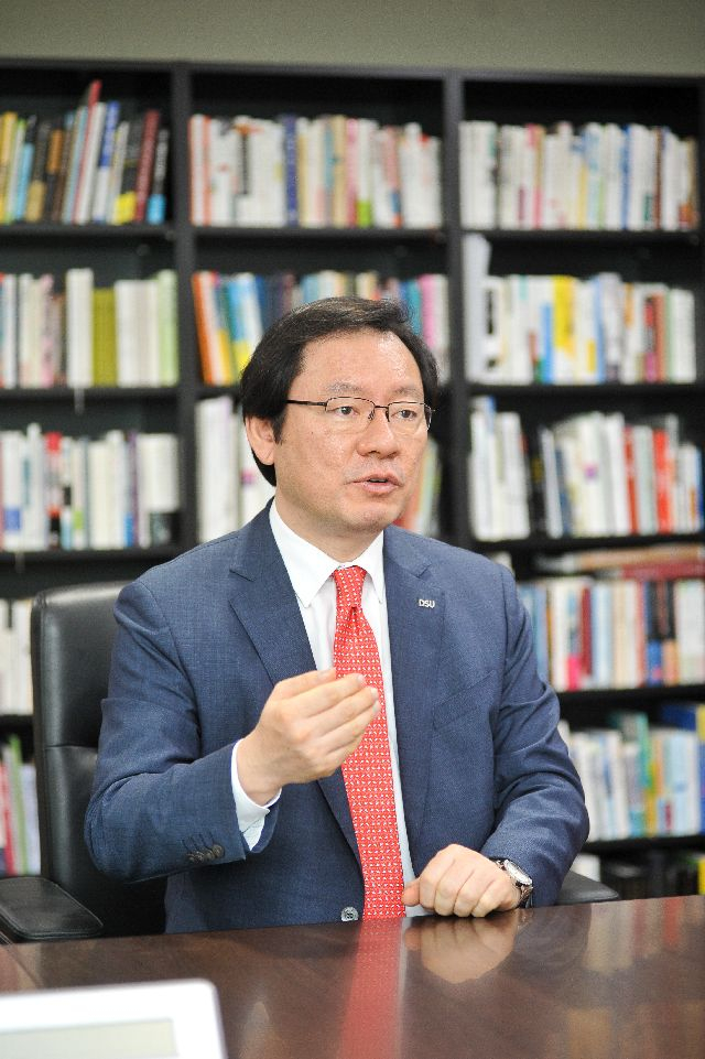 장제국 동서대 총장