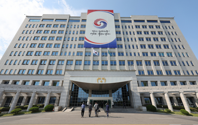 윤석열 대통령이 취임한 5월 10일 오후 서울 용산 대통령실 청사 모습. 연합뉴스