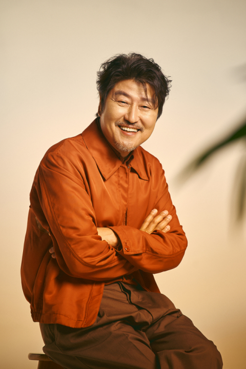 O ator Song Kang-ho, que foi o primeiro ator coreano a ganhar o prêmio de Melhor Ator no Festival de Cinema de Cannes deste ano, encontra o público com um filme 