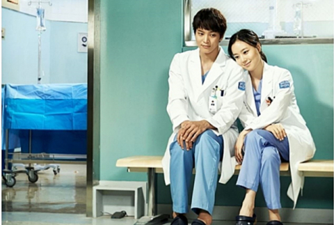 2013년 방영된 KBS 드라마 ‘굿 닥터’가 웹툰으로 재탄생해 대중을 만나고 있다. 사진은 드라마 스틸 컷. KBS 제공