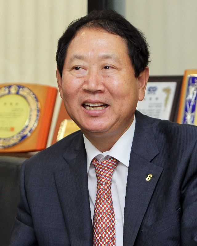 김옥상/화물운전자복지재단 이사장 (독자여론팀) 화물운전자복지재단 이사장 김옥상. 2011.07.01 부산일보DB