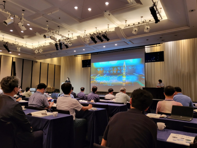 7일 부산 해운대구 웨스틴조선 부산 호텔에서 제7회 초소형 위성 워크샵이 열렸다. 부산시와 부산테크노파크는 현재 한국우주과학회가 주최하는 워크샵을 내년부터 공식 유치하는 방안을 검토하고 있다. 부산테크노파크 제공