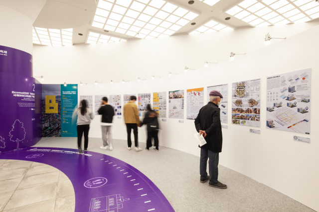 Bcome 2021 수상작품 전시 전경. 부산건축제 제공