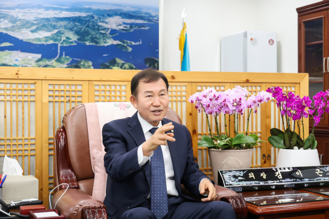 김이근 창원시의회 의장