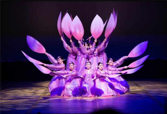 고려무용단의 공연 장면. 솔오페라단 제공