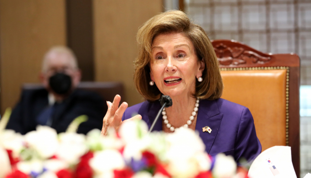 낸시 펠로시 미국 하원의장이 4일 오전 국회에서 열린 김진표 국회의장과의 회담에서 발언하고 있다. 연합뉴스