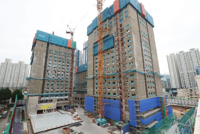 부산 연제구 ‘시청 앞 행복주택’ 건설 현장. 부산일보DB