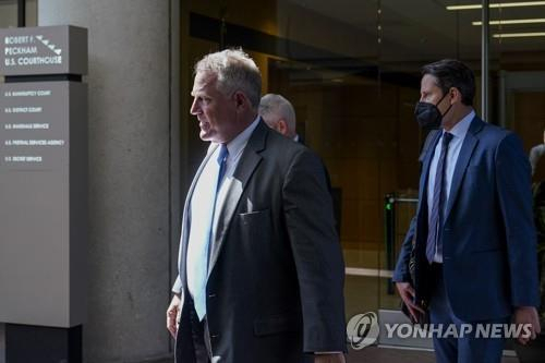 법원 결정 후 법정을 떠나는 PGA 투어 측 대리인들.AP연합뉴스