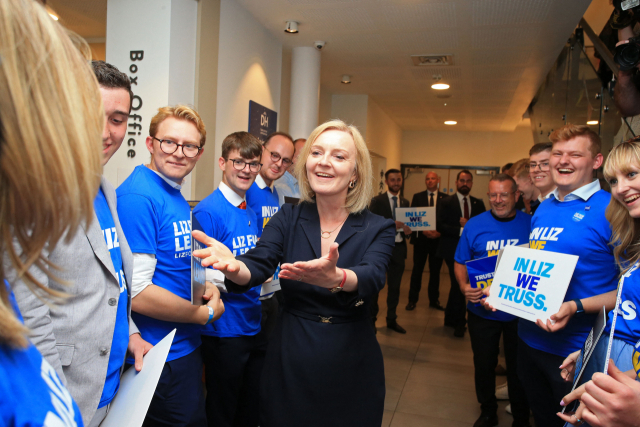 영국 차기 총리로 유력한 리즈 트러스(47) 영국 외교장관. AP연합뉴스