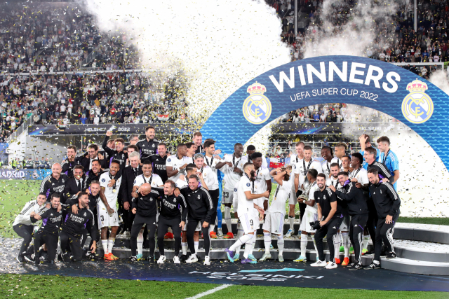 5년 만에 UEFA 슈퍼컵 정상에 오른 레알 마드리드. EPA연합뉴스