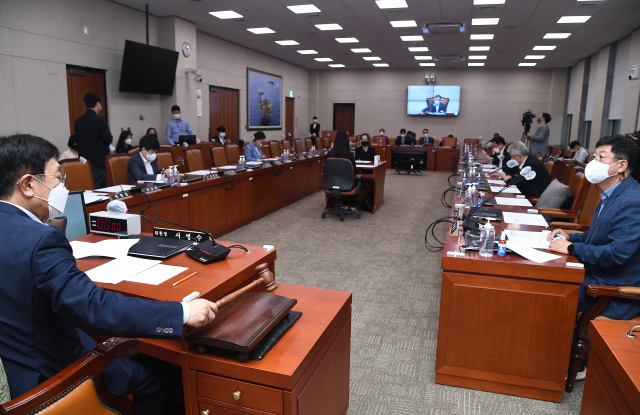 최근 국회에서 열린 산업통상자원중소벤처기업위원회의 2030 부산세계박람회 유치 지원 특위 전체회의. 부산일보DB