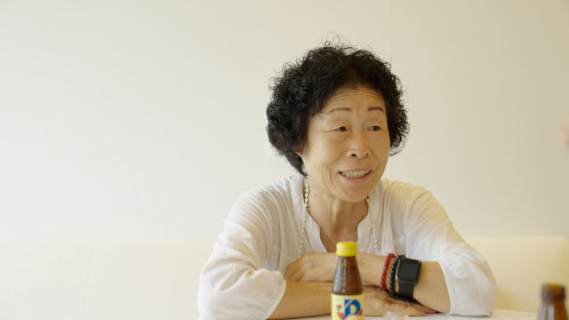 빨래방 공식 1호 손님인 이영희(70) 어머님은 산복도로에 터를 잡은 지 무려 50년 가까이 된다고 합니다.