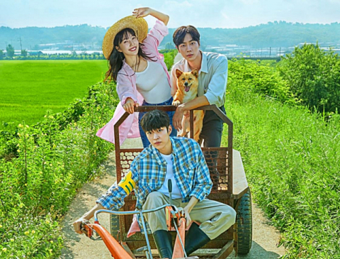 걸그룹 레드벨벳 출신 박수영이 다음 달 5일 공개되는 카카오TV ‘어쩌다 전원일기’로 대중을 찾는다. 카카오TV 제공