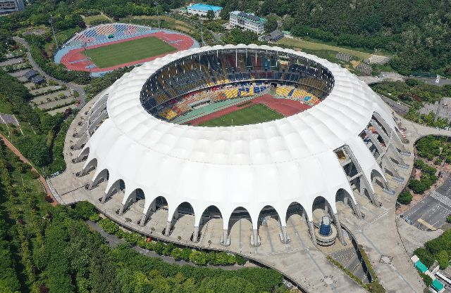 부산 연제구 아시아드주경기장. 부산일보DB