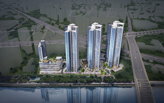 초고층 브랜드 주거형 오피스텔인 ‘힐스테이트 센텀 더퍼스트’가 부산 수영구 망미동 1129 일원에 지하 3층~지상 37층, 전용면적 61~84㎡, 총 447실 규모로 조성된다. 이달 2일 견본주택을 개관했으며, 6일 청약홈을 통해 청약 접수를 한다. 단지 내 별도 수공간과 다양한 커뮤니티 시설을 갖추고 있으며, 중도금 60% 전액 무이자 등 청약 조건이 눈길을 끈다. 현대엔지니어링 제공