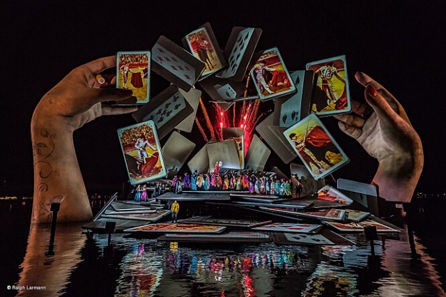 세계적인 오페라 축제인 ‘브레겐츠 페스티벌’의 2017년 프로그램이었던 오페라 '카르멘'. 영화의전당 제공