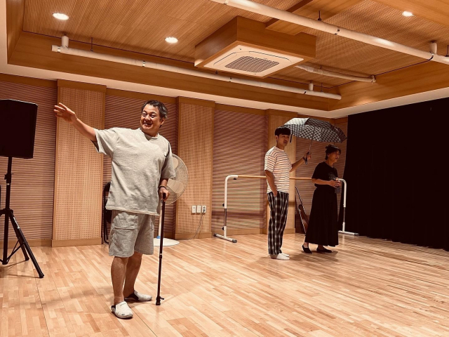 연극 '벚꽃동산' 연습 장면. 시나위 공연기획단 제공
