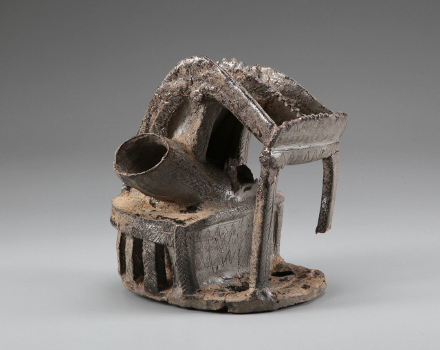 가동 집모양토기.