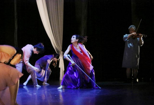 발레 '분홍신 그 남자 2030' 공연. 김옥련발레단 제공