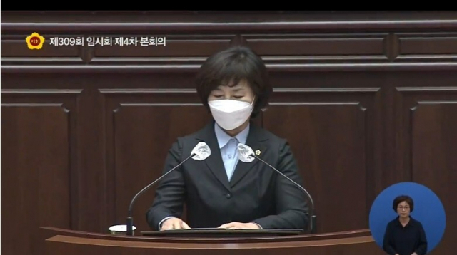 부산시의회 복지환경위원회 소속 국민의힘 문영미(비례) 의원은 지난 7일 열린 부산시의회 제309회 임시회 본회의에서 보호종료아동 자립지원 정책 강화를 촉구했다. 5분 자유발언 중인 문 의원 모습. 부산시의회 홈페이지 캡처