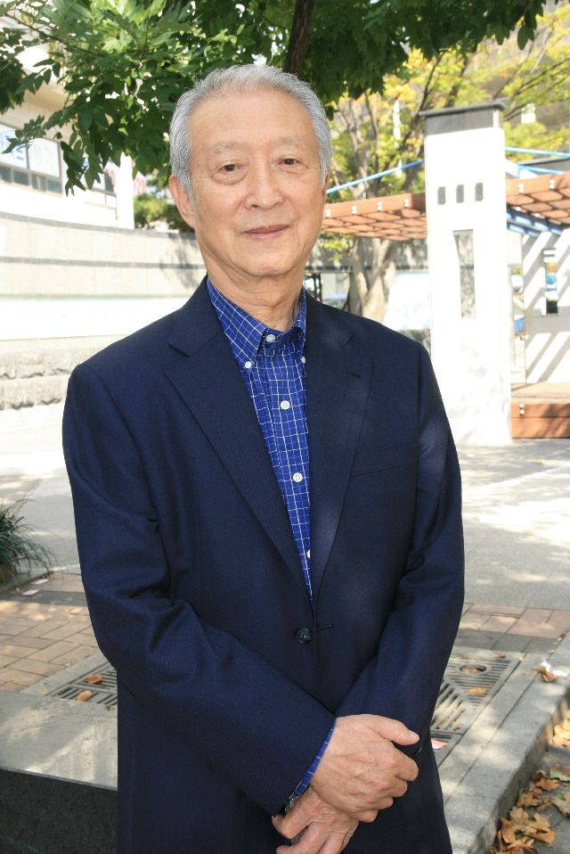 김동규 선생. 부산일보DB