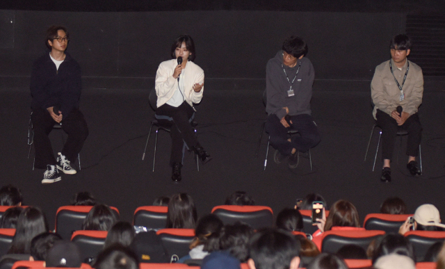 제27회 BIFF ‘한국 단편 경쟁2’ 부문 관객과의 대화가 진행되고 있다. 안지현 인턴기자