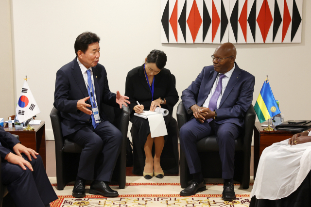 김진표 국회의장, 르완다 상원의장과 회담. 국회의장실 제공.