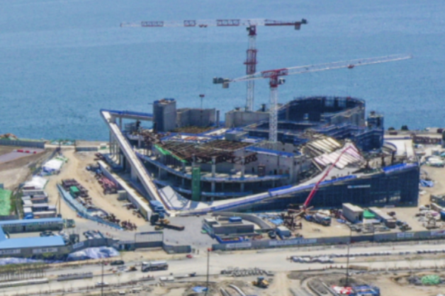 부산항 북항 오페라하우스 건립 공사 현장. 부산일보DB