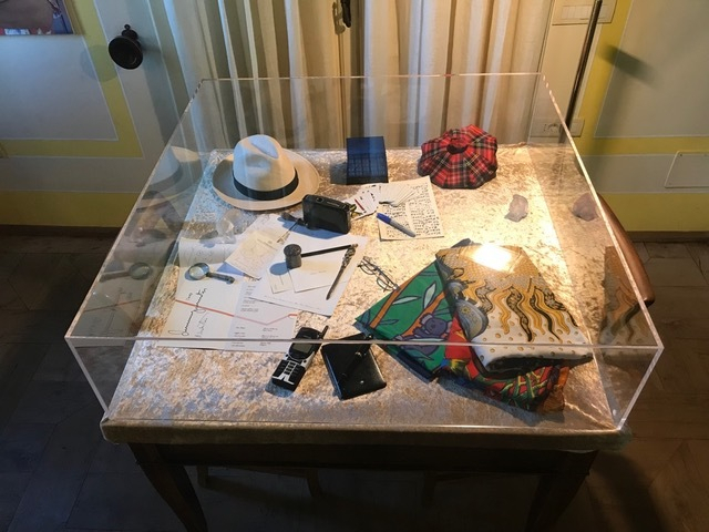 파바로티 서거 15주년을 맞아 오는 26일 부산에서 기념 공연과 함께 무대 의상, 소품 전시회가 열린다. 솔오페라단 제공