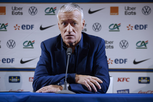 2022 카타르 월드컵 최종 명단을 발표하는 디디에 데샹 프랑스 축구 대표팀 감독. EPA연합뉴스