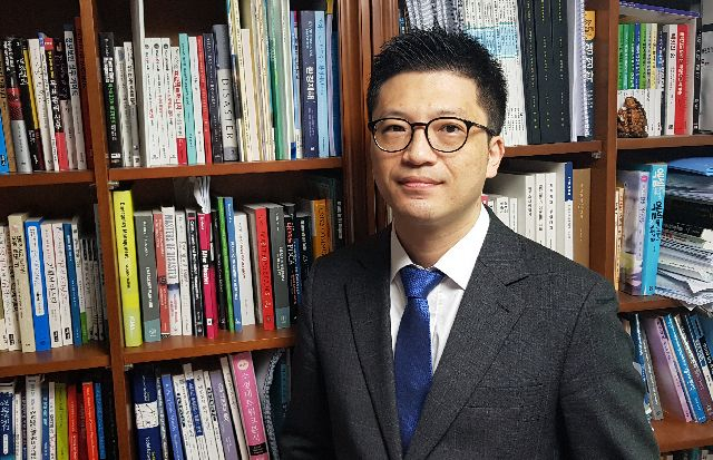 이동규 교수. 부산일보DB