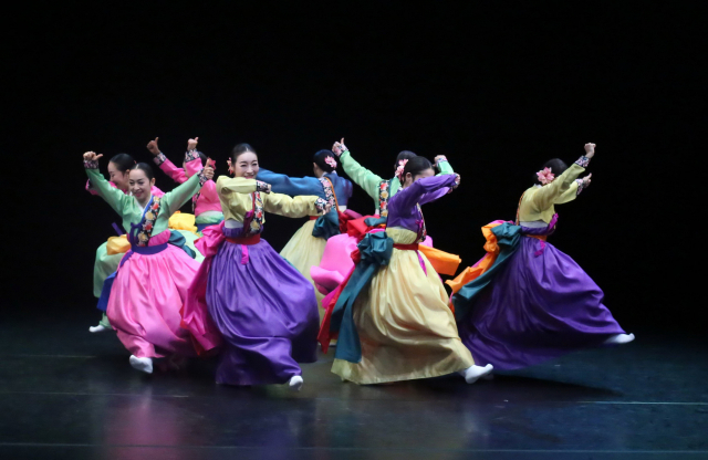 서지영무용단. 부산예총 제공.