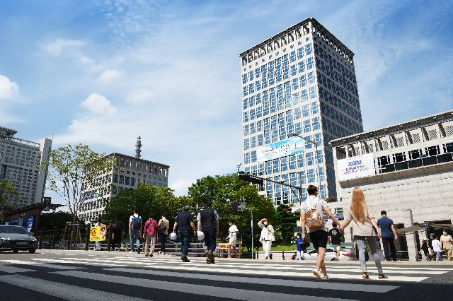 부산시는 16일 부산시의 전략산업을 이끌 91개사를 선정해 발표했다. 부산일보DB