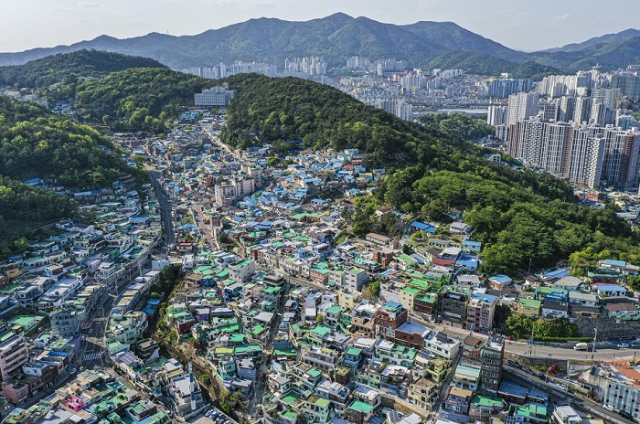 안창마을 전경. 부산일보DB