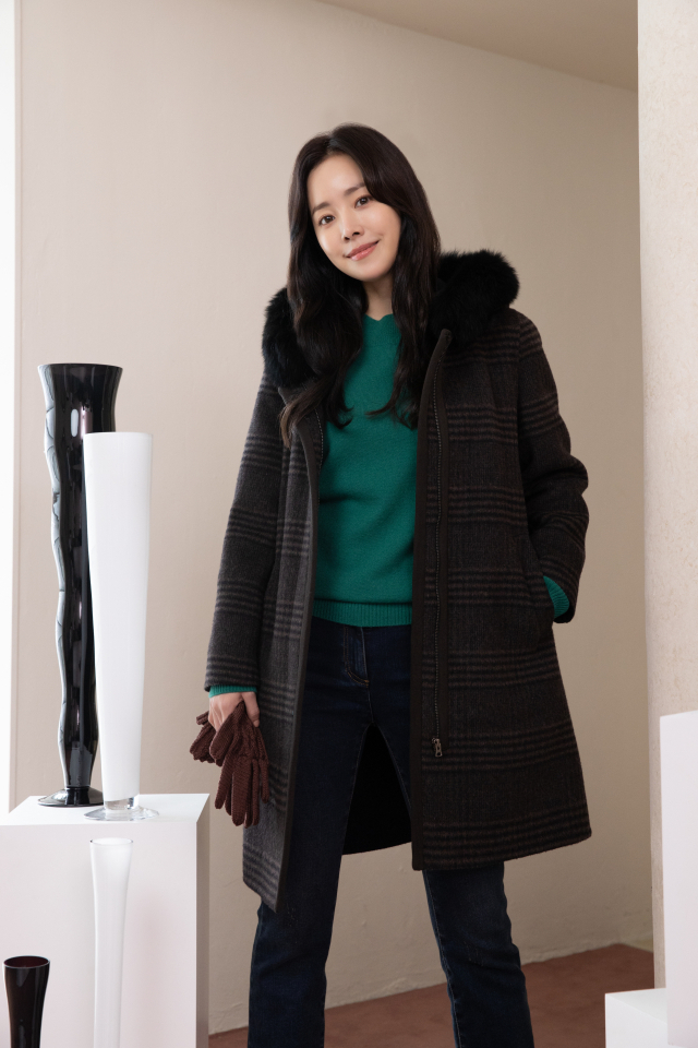 올리비아하슬러 체크 코트